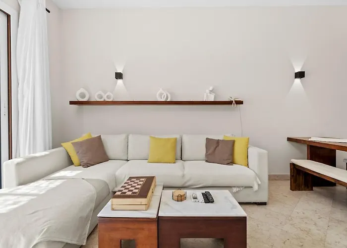 Stunning Poolhouse Duplex - 3 Beds - South Marina Appartement *